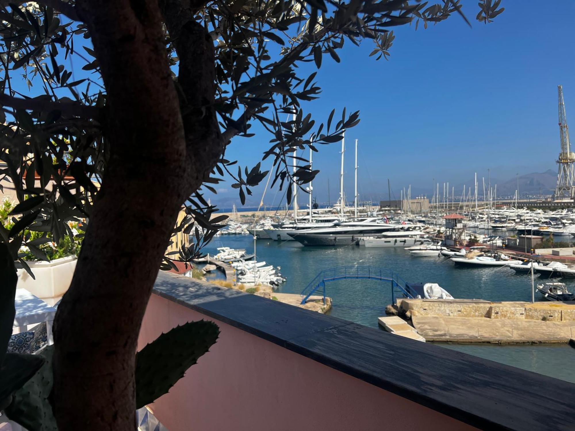 Isabella Suite Marina Di Villa Igiea Palermo Exterior foto